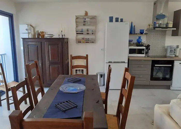 L Ilot Grec Saint-Palais-sur-Mer