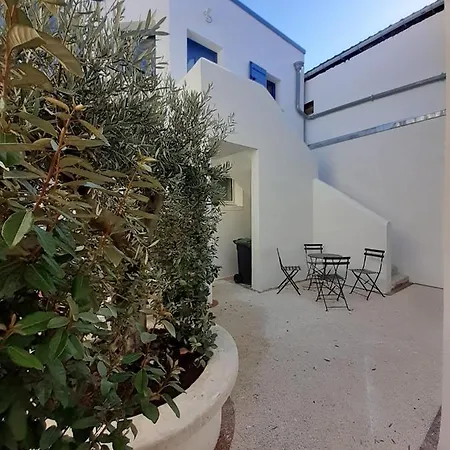 L Ilot Grec Saint-Palais-sur-Mer