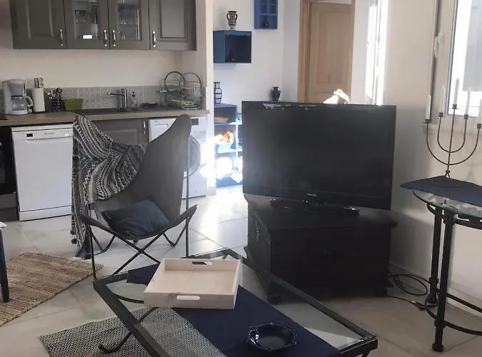 L Ilot Grec * 滨海圣帕莱